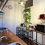 Eufonia Vinyl Friendly Apartment