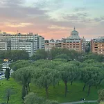 Eur-Motagnola Attico 2Bedr Apt 280 Terrace View