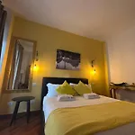 Vatican Qg Rooms