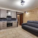 Oliviero - Piazza Navona Apartment