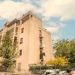 Tom\'S House