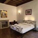 Fontana Di Trevi Elegant And Exclusive Apartment