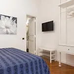 Moro7 Apartment-Stylish & Bright-Piazza Trilussa