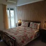 City Break Nomentana