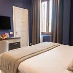 Adelaide Suite Dreams