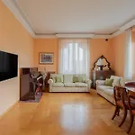 Tomas\' House Clodio