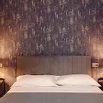 24Vaticansuite