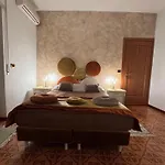 Rome Elegant Apartment