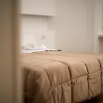 Mrbrown - Eredia Apartment