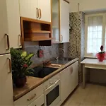 Tiberishouse