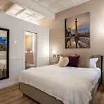 Pantheon Suites Rome 2