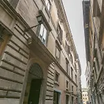 Pantheon Palazzo Nari