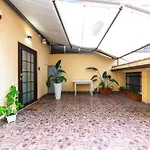 Metrofront-Apartment Roma