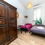 Metrofront-Apartment Roma