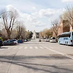 Bmga L Aurelian 3Bdr 6-Guest Gem
