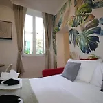 Pantheon 57 Apartment -A Pearl Experience In The Heart Of Rome