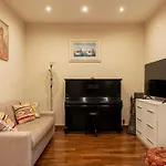 San Pietro Terrace Apartment
