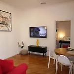 Pantheon 57 Apartment -A Pearl Experience In The Heart Of Rome