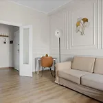 Maison G - New Design Apartment With Balcony