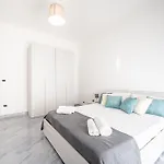Via Niso Apartment