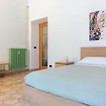 Professor\'S House In Porta Pia