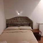 Homehouse Serpenti - Colosseum - Rione Monti