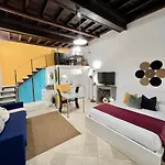 Charming Navona Duplex