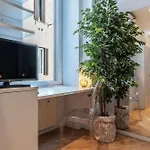 Cs Spanish Steps Lovely Studio