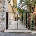 Cozy 2-Bedroom Flat With Balcony In Monteverde