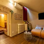 Romac Coronari With Gym, Sauna And Garden