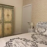 Bed And Breakfast 30