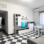 Metro Battistini- D\'Alessandro Holiday Home