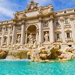 The Club Navona