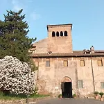 Hotel 4 Coronati