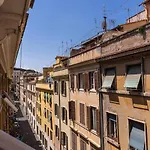 Flat In The Heart Of Vaticancity