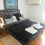 Apartment Luxury Archimede 80