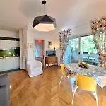 Delmirani\'S Book Apartments - Vatican View