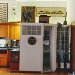Our Arty Flat In Monti
