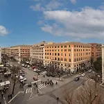 Naos Suite Close Popolo Square