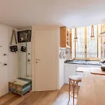 Iflat Monti Studio Apartment