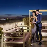 The Independent Hotel
