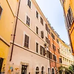 Trastevere One By Ghor