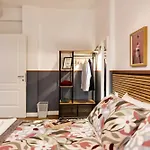Savi Guest House Metro B S Paolo