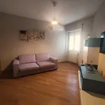 Ele House