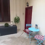 Monolocale Con Terrazzino