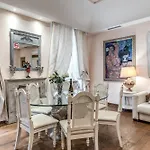 Casa Vacanze Crispi Little 1