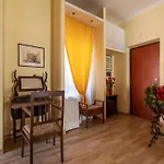 Elegante Appartamento Centrale