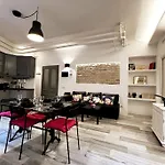 Modern Apartment Near The Vatican