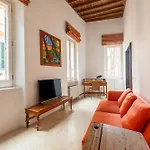Navona Stylish Apartment - Up To 5 People