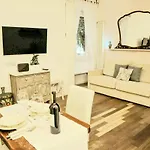 Melli\'S R-Home